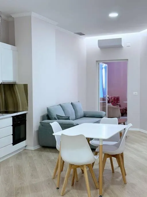 Aem 1 Bedroom Apartment Apt #9 Golem